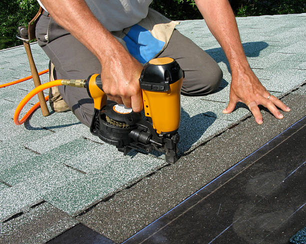 Roof Gutter Cleaning in Hellertown, PA